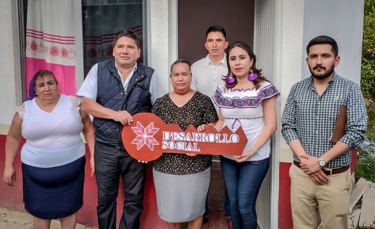 Entrega Gobierno de Hidalgo más de 37 Millones de Pesos en Acciones de Vivienda en la Región la Otomí-Tepehua