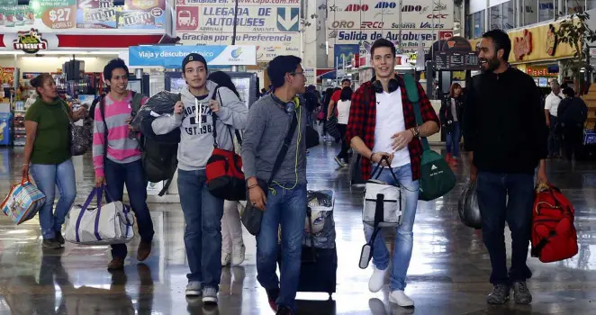 Anuncia SICT Descuentos a Maestros y Estudiantes Que Viajen en Vacaciones Por Ferrocarril ó Autotransporte