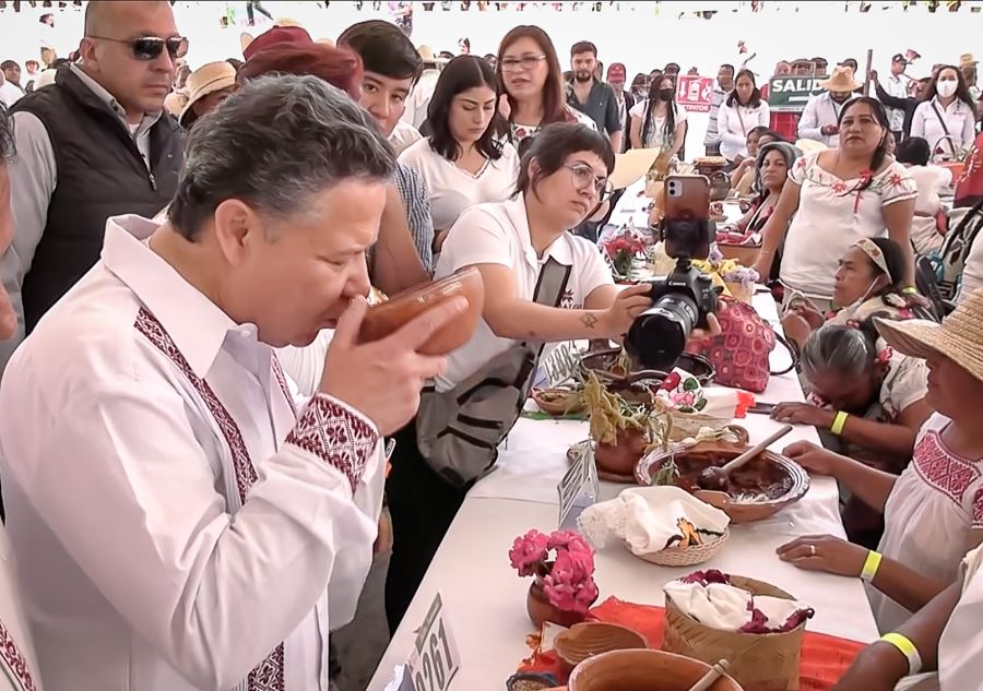Diversos y Exquisitos Platillos se Expusieron y Degustaron en la  Edición de la Muestra Gastronómica 42 de Santiago de Anaya