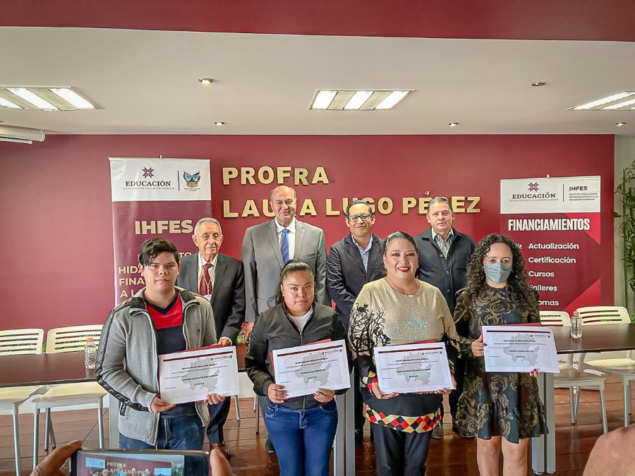 Importante Brindar al Pueblo Acceso a Financiamientos Educativos: Natividad CastrejónImportante Brindar al Pueblo Acceso a Financiamientos Educativos: Natividad Castrejón
