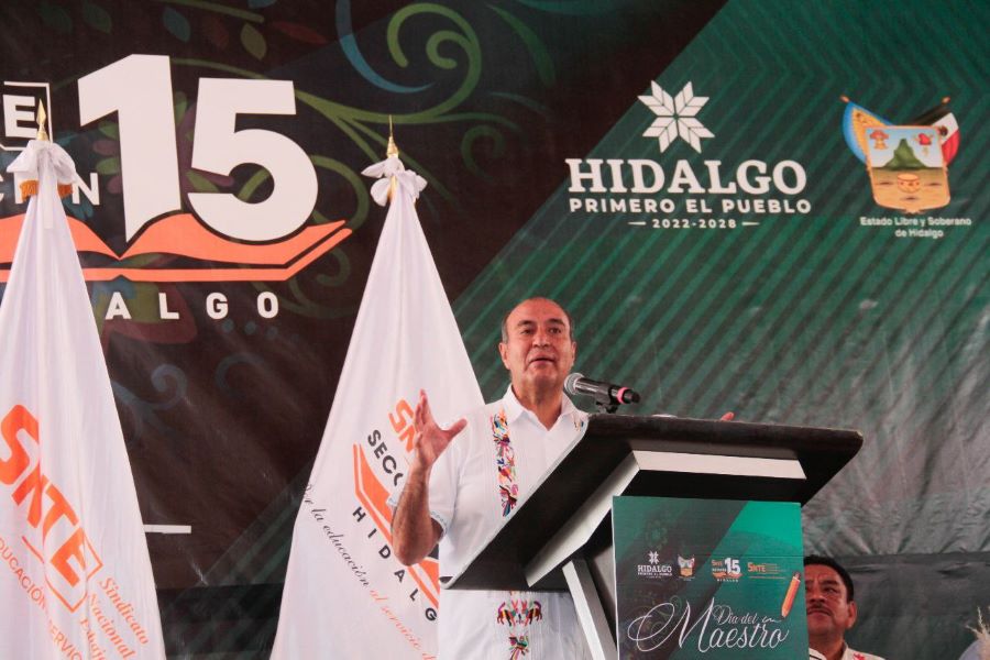 Reconocen a Docentes de Primaria Indígena y Media Superior