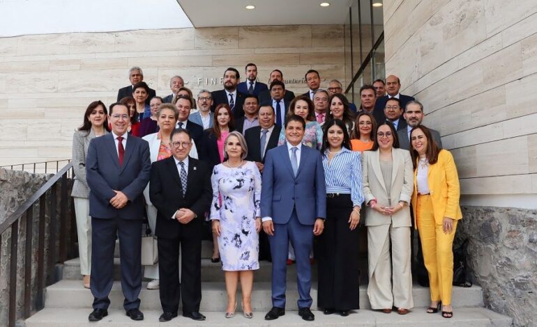 Rebeca Aladro Presidio Reunión de Magistrados y Magistradas de Hidalgo, con Magistrados y Jueces federales del Vigésimo Noveno Circuito