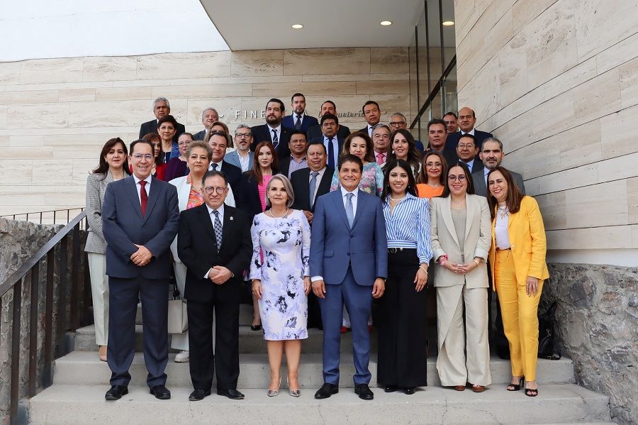 Rebeca Aladro Presidio Reunión de Magistrados y Magistradas de Hidalgo, con Magistrados y Jueces federales del Vigésimo Noveno Circuito