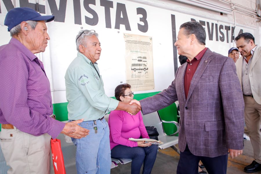 Supervisa Menchaca Salazar la Atención que se Brinda a Concesionarios de Transporte