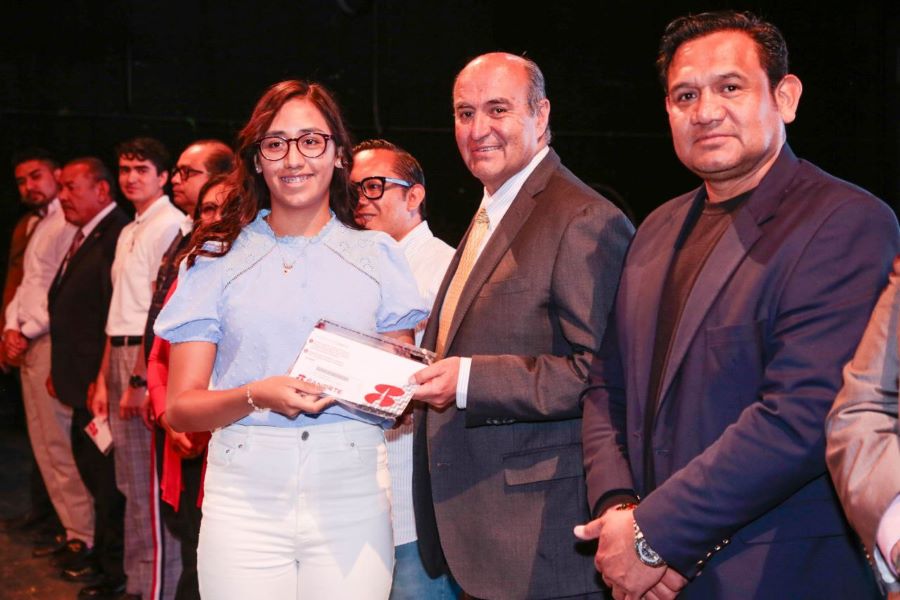 Becas para la Transformación Dignifican la Calidad de Vida de las y los Hidalguenses: Natividad Castrejón