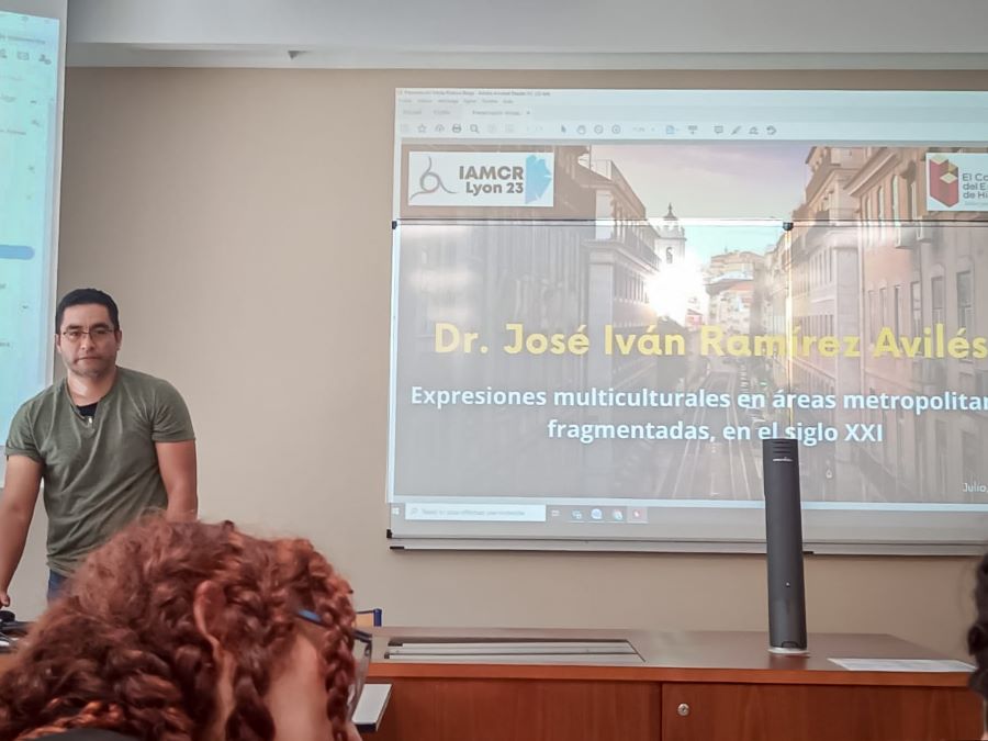 Participó investigador hidalguense en el Congreso Anual de la IAMCR en Lyon, Francia