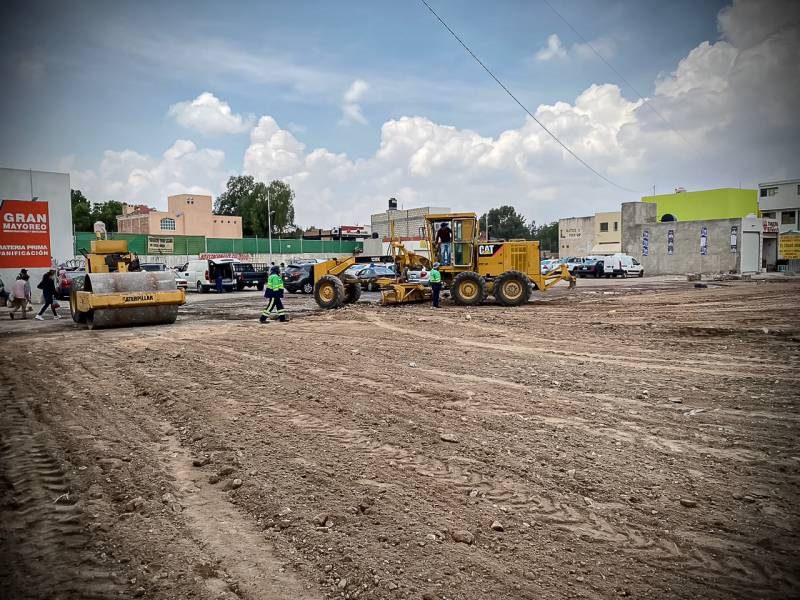 Sedeco, Sipdus y Comerciantes  Rehabilitan Estacionamientos de Central Abastos de Pachuca,