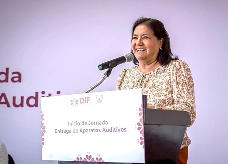 Sistema DIFH, Entrego a Personas de Nueve Municipios 57 Aparatos a Personas Con Discapacidad Auditiva.