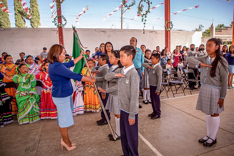 Regresan a las Aulas  810 Mil 631 Estudiantes al Iniciar Ciclo Escolar 2023-2024