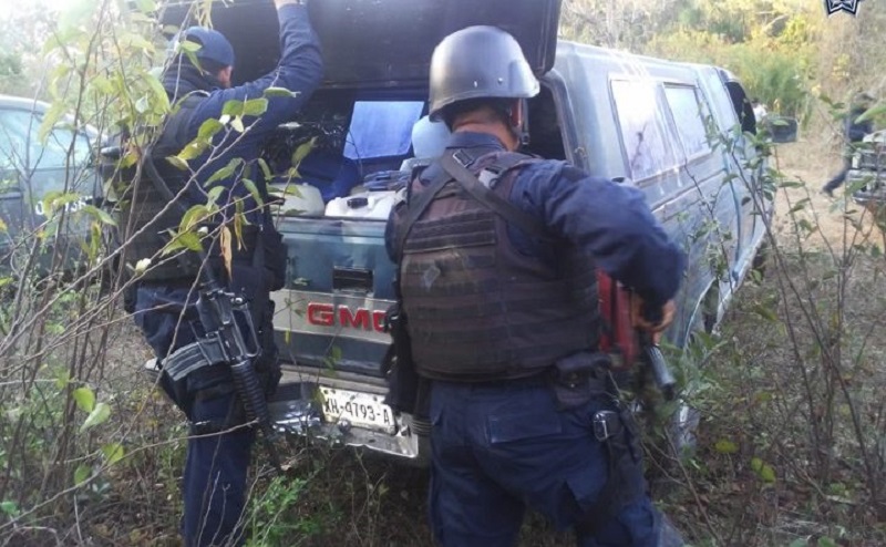 SSPEH.,PGJEH, SEDENA Y GN , Aseguraron mil 600 Litros y 4 Contenedores Abastecidos en Diversos Operativos