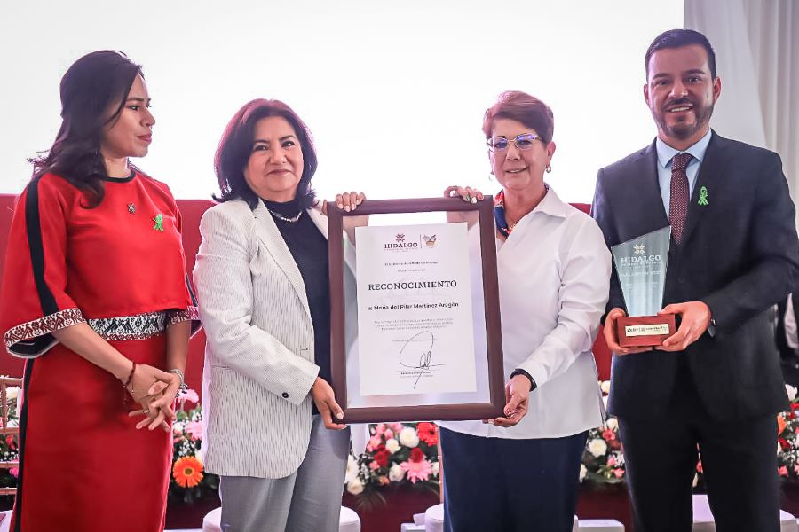 DIF Estatal Festeja Día del Adulto Mayor