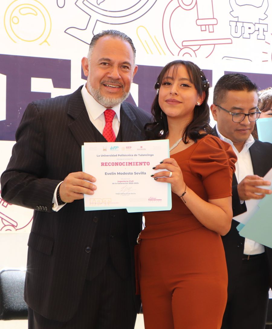 Último pase de lista de ingenierías y licenciaturas de estudiantes de la UPT