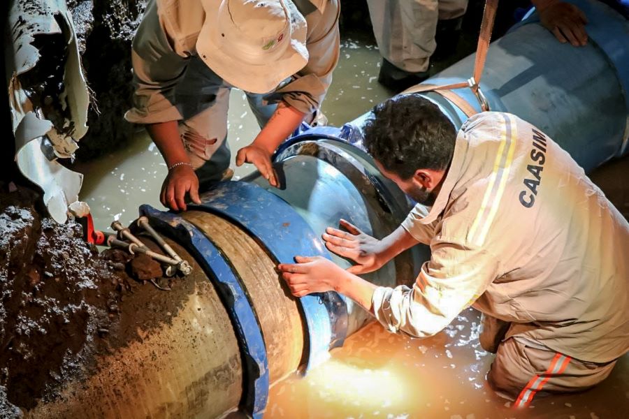 Caasim concluyó reparación de una fuga en el circuito sector primario del Tezontle hacia Nopancalco.