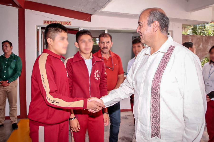 Emite SEPH convocatorias de becas en Educación Básica