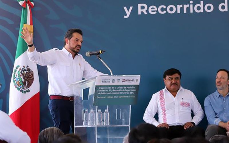Inauguran Zoé Robledo y Julio Menchaca Unidad de Medicina Familiar del IMSS No. 37 en Tlaxcoapan