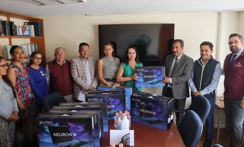 La Secretaria de Hacienda Entrega Equipos de Cómputo para Afianzar  la Modernización de la Administración Fiscal en Hidalgo