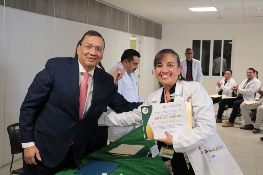 Entrega IMSS Hidalgo 101 Reconocimientos Por Atención de Calidad a Médicos y Cirujanos en Día de la Médica y del Médico