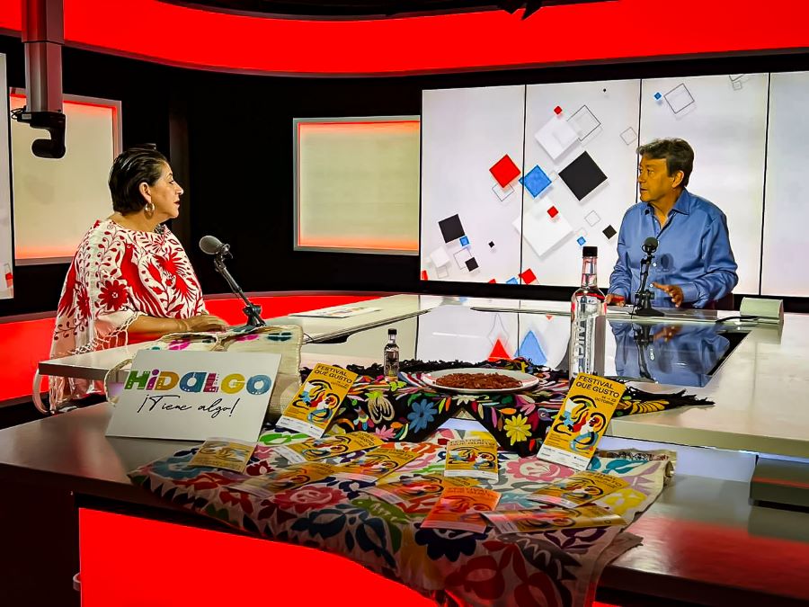 Llegan a Francia, Platillos Típicos Hidalguenses