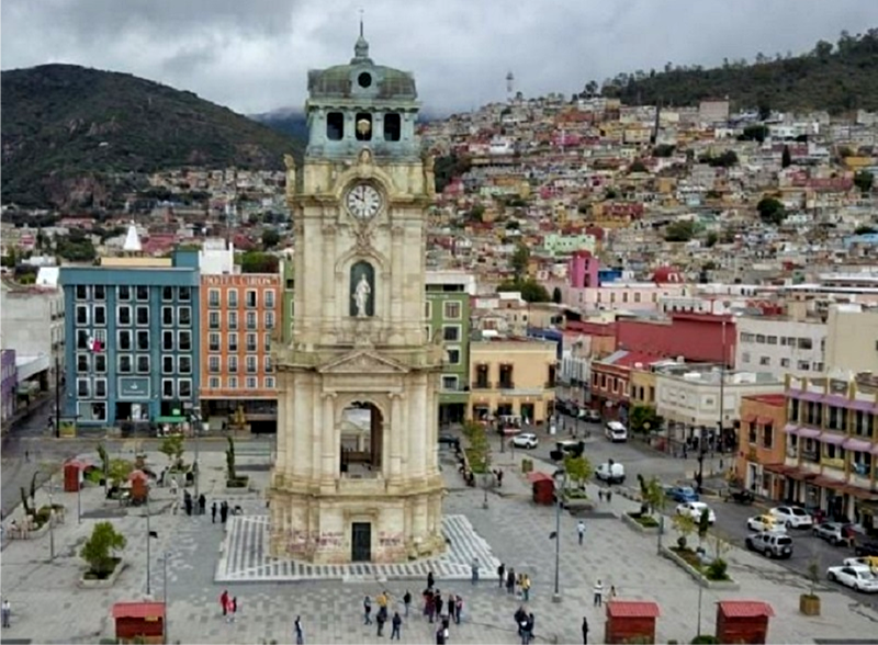Presentó el Gobernador Julio Menchaca un Presupuesto de 200 Millones Para Restaurar el Reloj de Pachuca