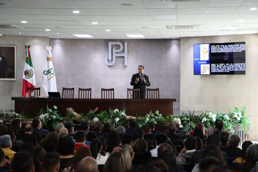 Imparten Conferencia Sobre Código Nacional de Procedimientos Civiles y Familiares en el Poder Judicial de Hidalgo