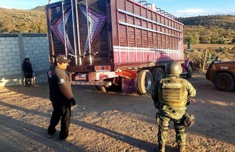 Decomisa Ejército Huachicol y Herramientas Para Su Extracción, en Cateo a Tres inmuebles en Singuilucan