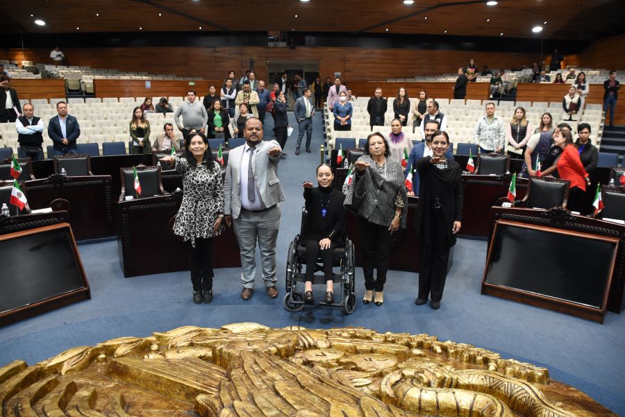 Diputados de Hidalgo Eligen Directiva de Noviembre y Aprueba Licencia de diputado