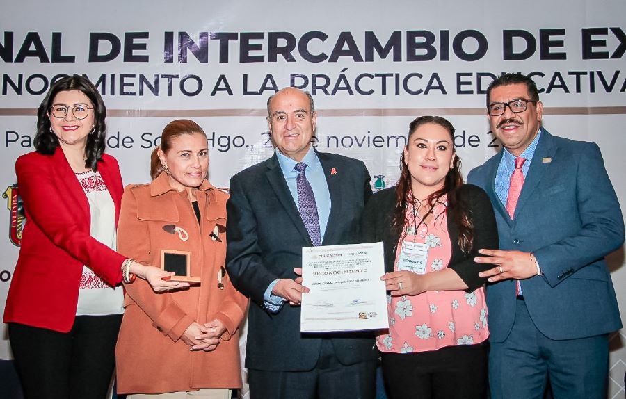 Galardona Usicamm a Docentes de 4 Estados, Entre Ellos Hidalgo