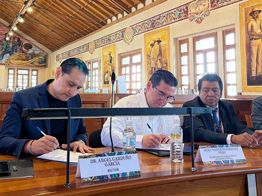 Saderh Abre la Puerta a Estudiantes de Chapingo, Podrán Realizar Prácticas Profesionales en la Dependencia