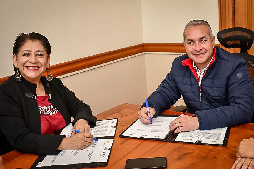 Secretaría de Turismo Estatal Firma Convenio “Rutas Mágicas de Color” con Pachuca