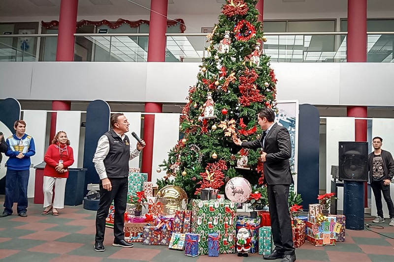 Celebra Canal del Pueblo Una Navidad Especial
