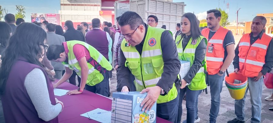 Hidalgo se Solidarizó Con Damnificados Guerrerenses