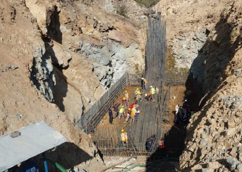 Un muerto y 6 heridos al Caer Columna de Estructura de Varillas, a la Altura de Calicanto, en Obras de la Real del Monte- Huasca