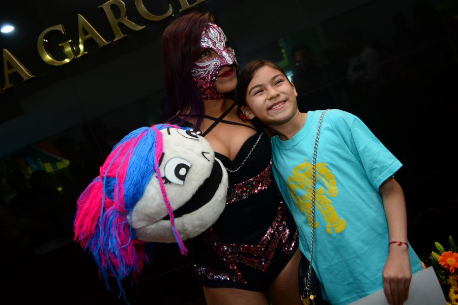 Alumno de Maestría de la UAEH Contribuye al Rescate del Patrimonio Cultural de la Lucha Libre