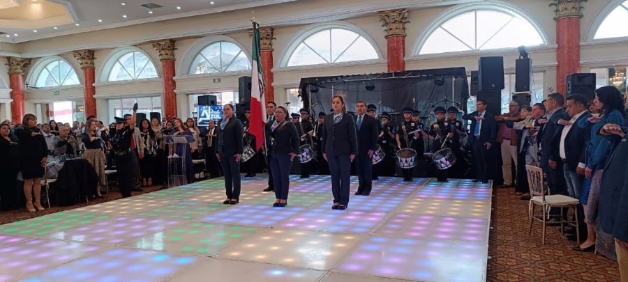 Conmemora Educación Telesecundaria 56 aniversario