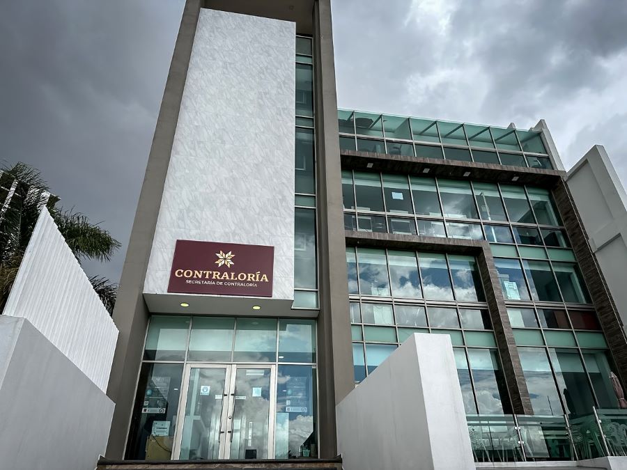 Contraloría Cancela Registros Por Irregularidades en Contratos
