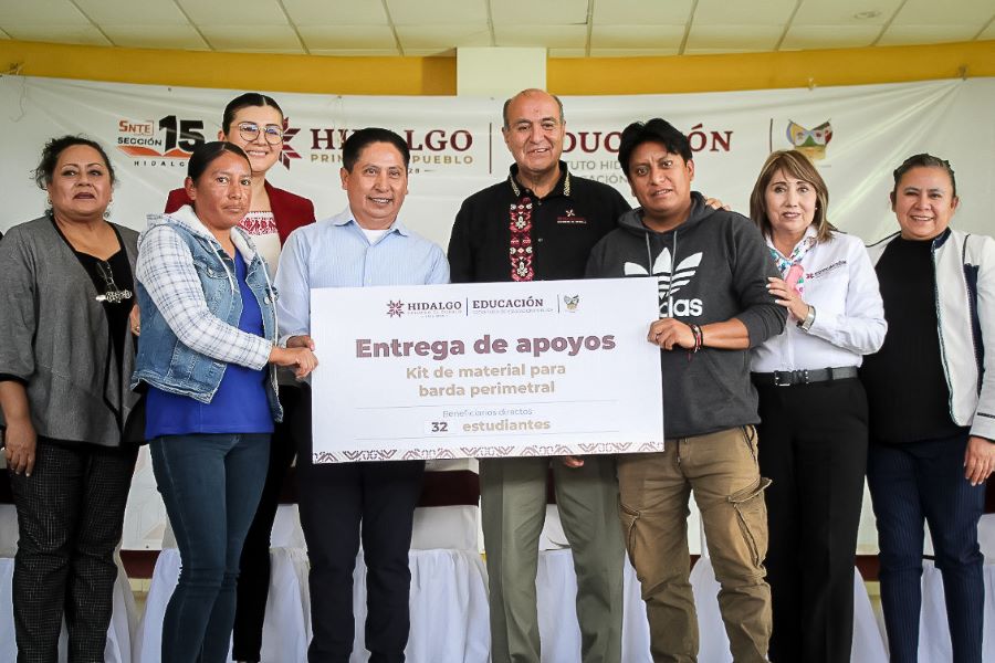 Escuelas de Educación Básica y Media Superior de Zimapán se Benefician Con Infraestructura