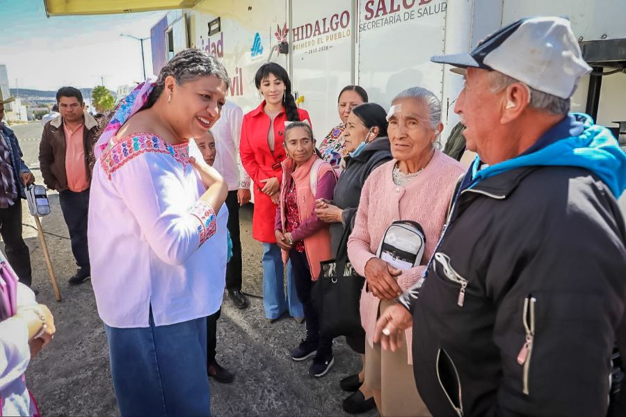 Secretaría de Salud Entrega Aparatos Auditivos, Beneficiando a  97 Personas Provenientes de Seis Municipios de la Entidad