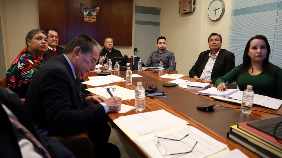 Sostiene Menchaca Salazar reunión de seguimiento en materia de salud