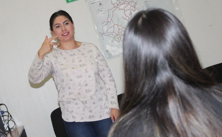 Con Formación en Lengua de Señas Mexicana Sebiso Busca Crecimiento Social Incluyente