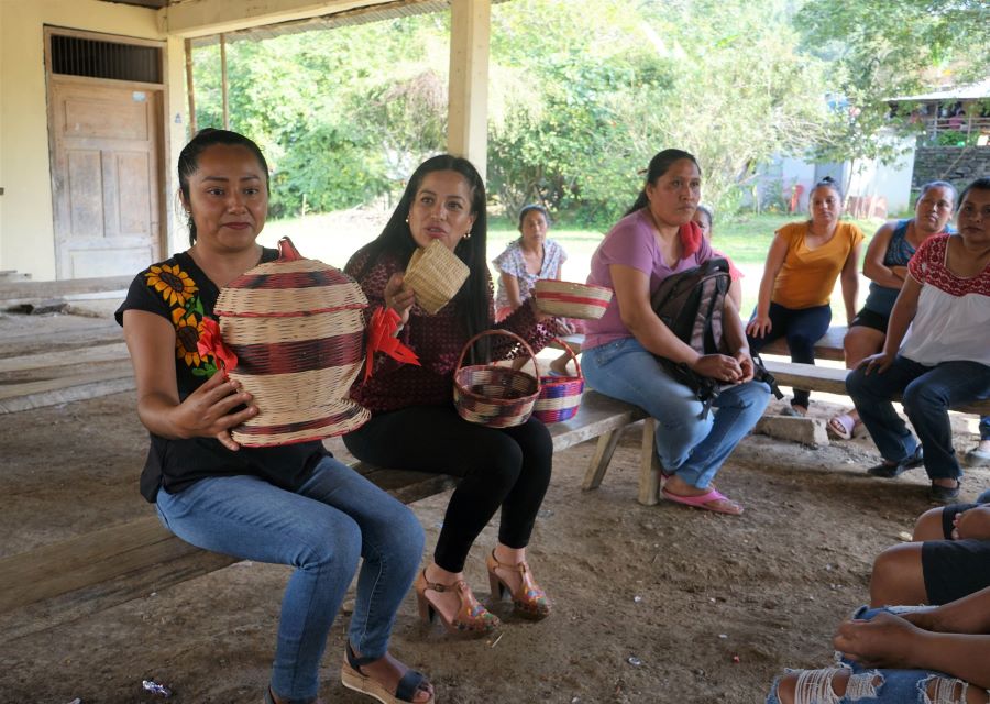 Impulsa IHM Emprendimiento de Mujeres Huastecas en Huautla