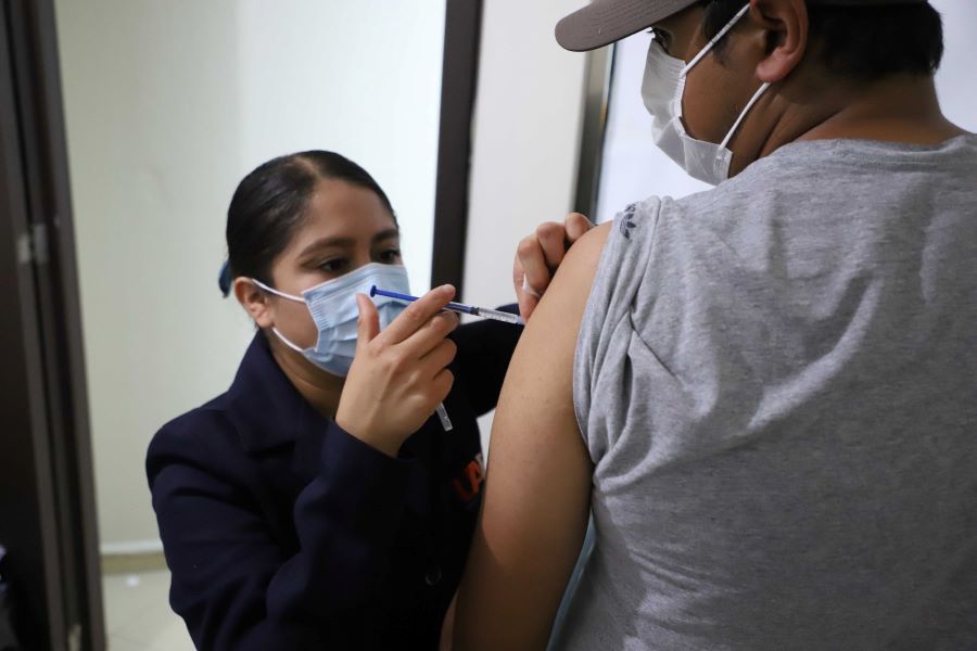 SSH Mantiene Acciones Permanentes de Vacunación Para Grupos de Riesgo