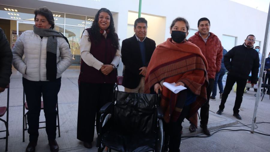 Secretaría de Salud Realizó Entrega de Sillas de Ruedas y Bastones, en Beneficio de la Población Vulnerable