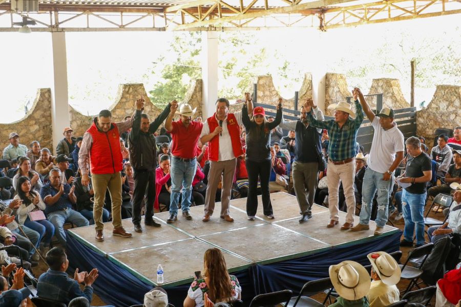 Con Gran Aceptación Damián Sosa Realiza Gira Por La Huasteca