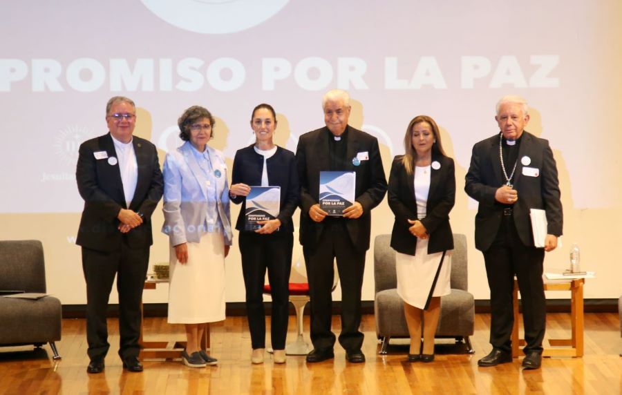 Claudia Sheinbaum Firmó la Iniciativa “Compromiso Por La Paz” Elaborada por el CEM, Cia de Jesús y Conferencia   de Mayores  Religiosos