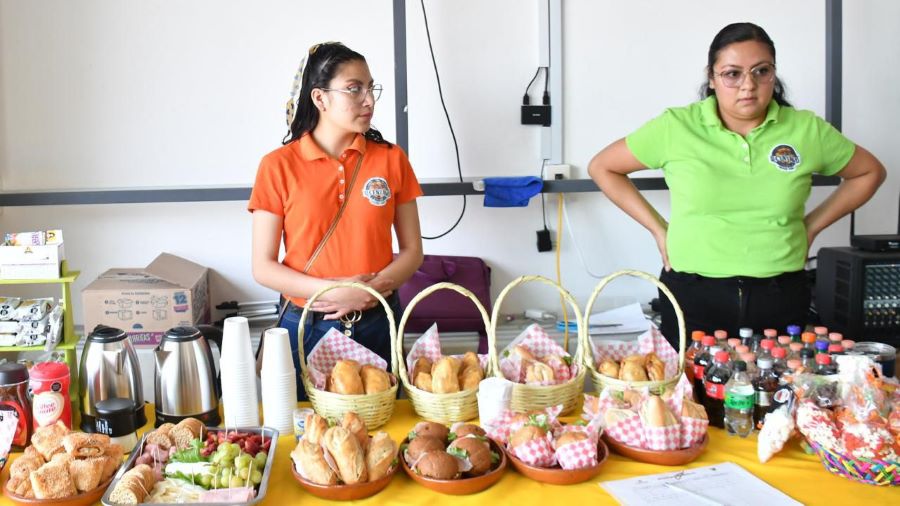 Elaborarán La Paleta de Caramelo Más Grande de México