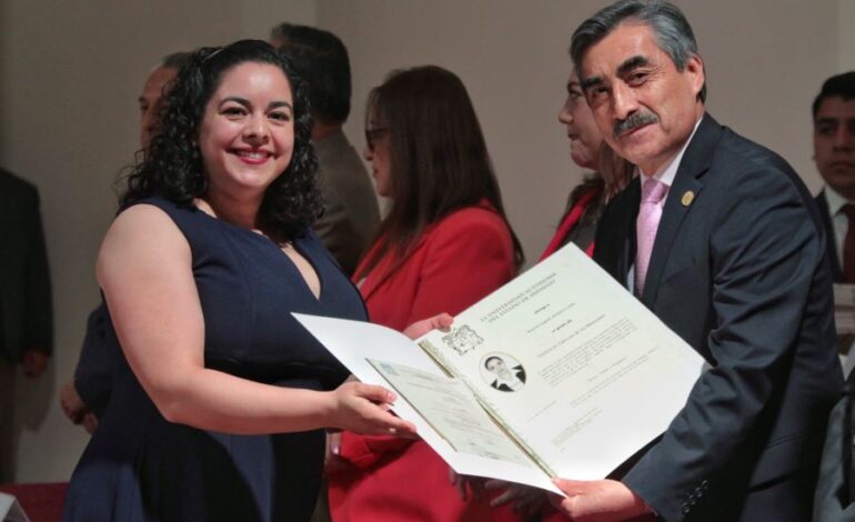 Entrega UAEH Grados Académicos De Posgrado
