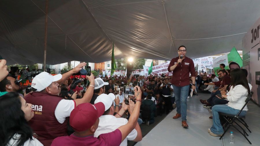 La Voz de la Esperanza: Simey Olvera Bautista Impulsa el Cambio en Hidalgo