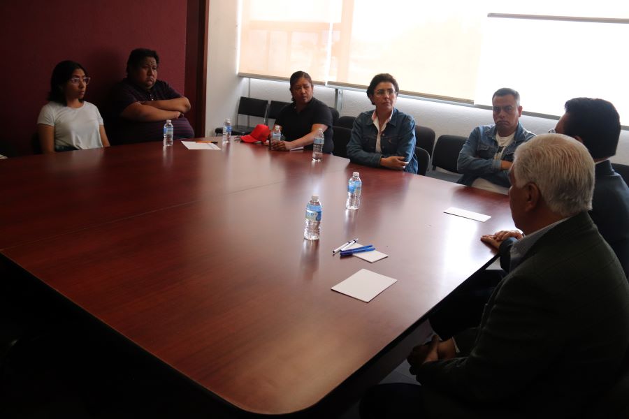 Segobh¬- Reunión Con Integrantes del Grupo Antorcha Campesina
