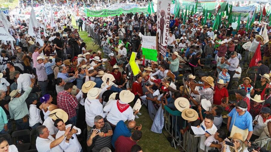 Vamos a Seguir Trabajando en Un Gobierno Que Tome en Cuenta a Los Campesinos y Campesinas: Claudia Sheinbaum Firma Acuerdo Por La Soberanía Alimentaria