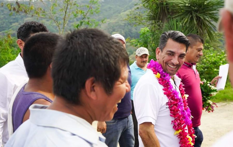 Clínicas Móviles en Huejutla, Propone Alfredo San Román
